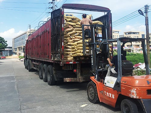 產(chǎn)品出車(chē)